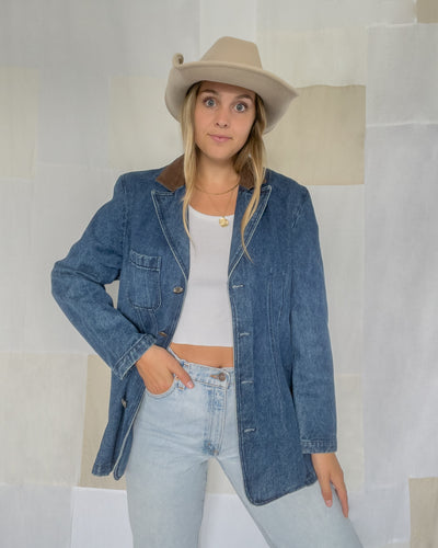 Vintage Wrangler denim blazer with brown suede collar. Women's size large.